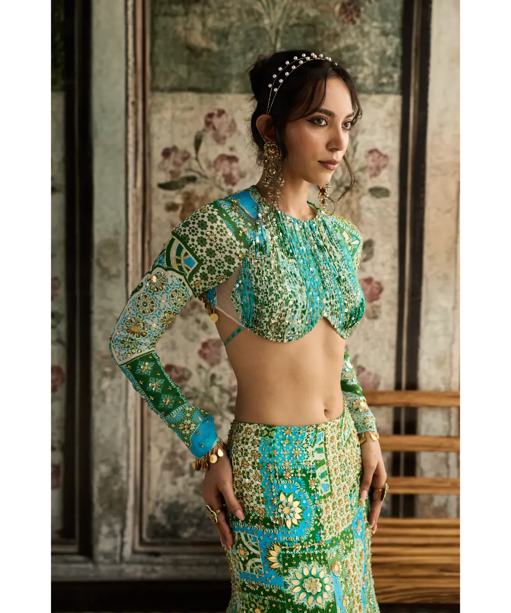 DIYARAJVVIR - Aqua Print and Highlighted Ruched Blouse Mermaid Skirt Set